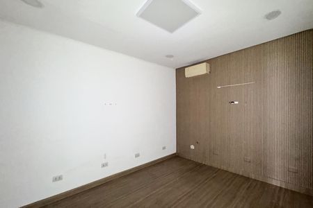 Casa para alugar com 200m², 3 quartos e 3 vagas Casa para alugar com 200m², 3 quartos e 3 vagasQuarto 2