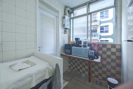 Apartamento à venda com 96m², 2 quartos e 1 vaga Apartamento à venda com 96m², 2 quartos e 1 vagaCozinha