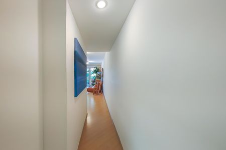 Apartamento à venda com 96m², 2 quartos e 1 vaga Apartamento à venda com 96m², 2 quartos e 1 vagaCorredor