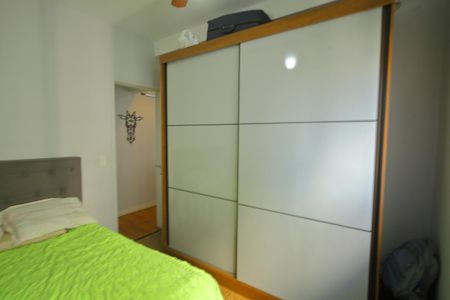 Apartamento à venda com 81m², 2 quartos e 1 vagaQuarto 2 