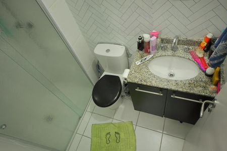 Apartamento à venda com 81m², 2 quartos e 1 vagaBanheiro da Suíte 