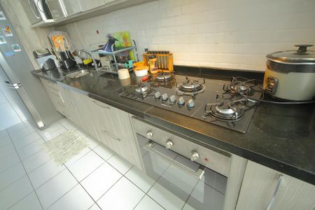 Cozinha  de apartamento à venda com 2 quartos, 81m² em Jardim Independencia, São Bernardo do Campo