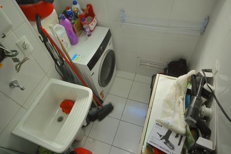 Apartamento à venda com 81m², 2 quartos e 1 vagaÁrea de Serviço