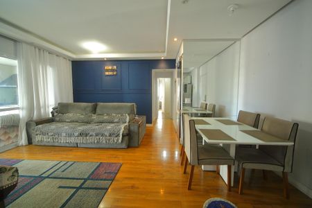 Apartamento à venda com 81m², 2 quartos e 1 vagaSala