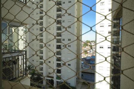 Apartamento à venda com 81m², 2 quartos e 1 vagaÁrea de Serviço- Vista 