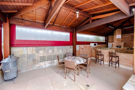 Apartamento para alugar com 150m², 3 quartos e 2 vagas Apartamento para alugar com 150m², 3 quartos e 2 vagasÁrea comum - Churrasqueira
