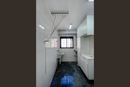 Apartamento para alugar com 150m², 3 quartos e 2 vagas Apartamento para alugar com 150m², 3 quartos e 2 vagasÁrea de Serviço