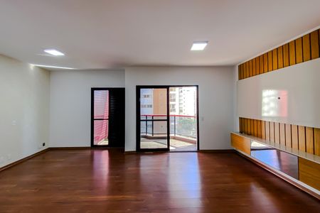Apartamento para alugar com 150m², 3 quartos e 2 vagas Apartamento para alugar com 150m², 3 quartos e 2 vagasSala