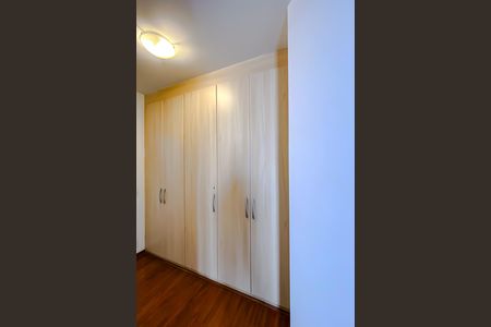 Apartamento para alugar com 150m², 3 quartos e 2 vagas Apartamento para alugar com 150m², 3 quartos e 2 vagasSuíte