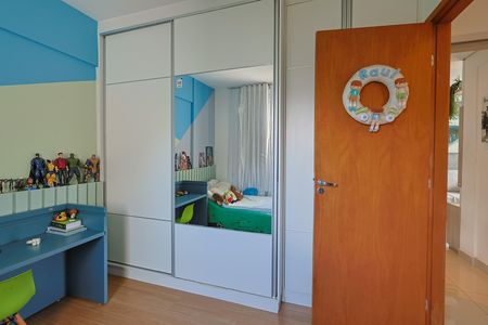 Apartamento à venda com 3 quartos, 83m² em Buritis, Belo Horizonte