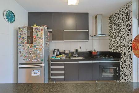 Apartamento à venda com 3 quartos, 83m² em Buritis, Belo Horizonte