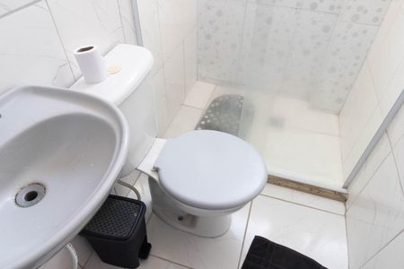 Casa à venda com 300m², 3 quartos e 2 vagas Casa à venda com 300m², 3 quartos e 2 vagasBanheiro