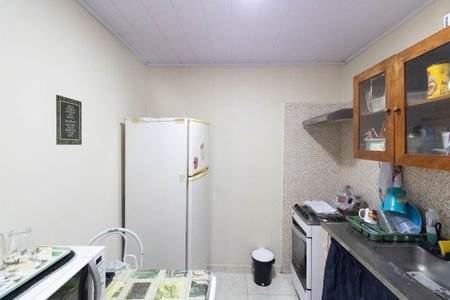 Casa à venda com 300m², 3 quartos e 2 vagas Casa à venda com 300m², 3 quartos e 2 vagasCozinha e Área de Serviço
