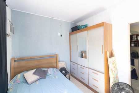 Casa à venda com 300m², 3 quartos e 2 vagas Casa à venda com 300m², 3 quartos e 2 vagasQuarto 3