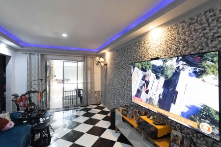 Casa à venda com 300m², 3 quartos e 2 vagas Casa à venda com 300m², 3 quartos e 2 vagasSala
