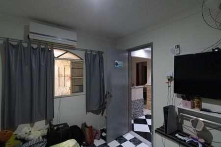 Casa à venda com 300m², 3 quartos e 2 vagas Casa à venda com 300m², 3 quartos e 2 vagasQuarto 1