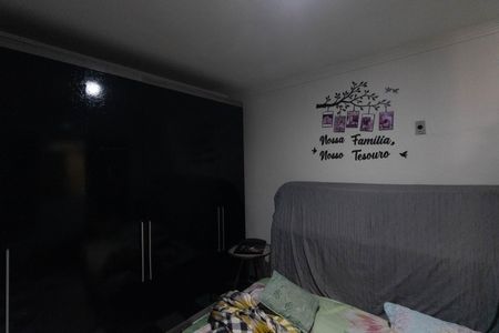 Casa à venda com 300m², 3 quartos e 2 vagas Casa à venda com 300m², 3 quartos e 2 vagasQuarto 1