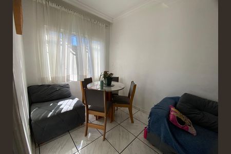 Sala de apartamento para alugar com 2 quartos, 1m² em Morada do Trevo, Betim