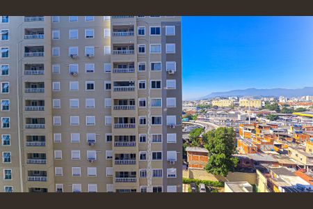 Sala vista de apartamento para alugar com 2 quartos, 40m² em Inhaúma, Rio de Janeiro