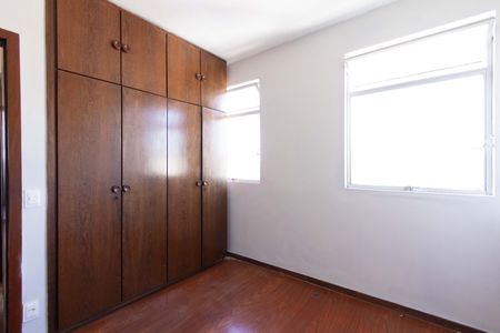 Apartamento para alugar com 88m², 2 quartos e 1 vagaQuarto 2