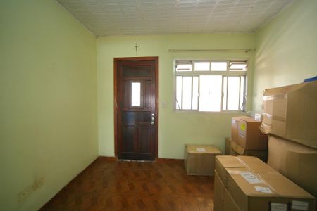 Casa à venda com 151m², 2 quartos e 2 vagasSala