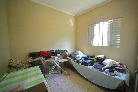 Casa à venda com 151m², 2 quartos e 2 vagasQuarto de serviço 