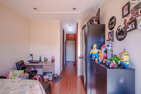 Quarto de casa à venda com 4 quartos, 350m² em Cidade São Francisco, São Paulo