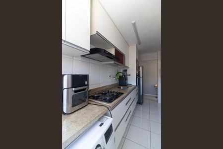 Apartamento à venda com 52m², 2 quartos e 2 vagas Apartamento à venda com 52m², 2 quartos e 2 vagasCozinha e Área de Serviço