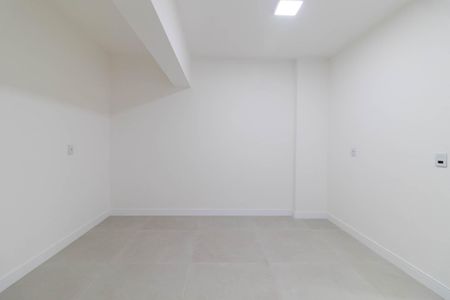Apartamento à venda com 47m², 2 quartos e sem vaga Apartamento à venda com 47m², 2 quartos e sem vagaSala/Cozinha