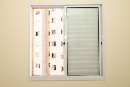 Quarto 2 de apartamento para alugar com 2 quartos, 52m² em Itaquera, São Paulo
