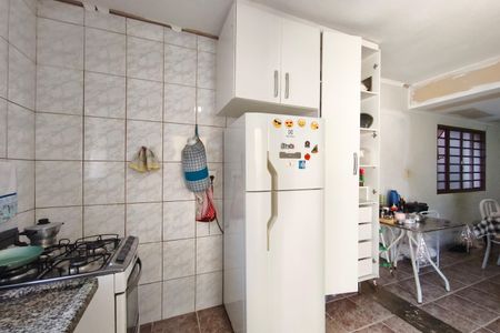 Casa à venda com 250m², 3 quartos e 3 vagas Casa à venda com 250m², 3 quartos e 3 vagasCozinha