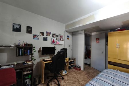 Casa à venda com 250m², 3 quartos e 3 vagas Casa à venda com 250m², 3 quartos e 3 vagasQuarto 1