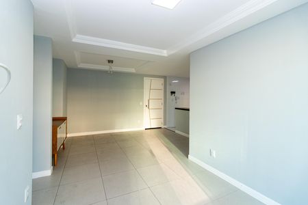 Sala de apartamento para alugar com 4 quartos, 93m² em Vila Valqueire, Rio de Janeiro