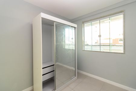 Quarto 3 de apartamento para alugar com 4 quartos, 93m² em Vila Valqueire, Rio de Janeiro