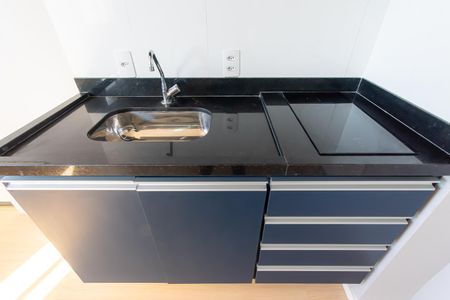 Cozinha de kitnet/studio para alugar com 1 quarto, 20m² em Vila Ema, São Paulo