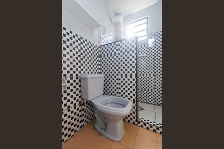 Banheiro de apartamento para alugar com 2 quartos, 49m² em Conjunto Habitacional Instituto Adventista, São Paulo