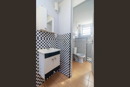 Banheiro de apartamento para alugar com 2 quartos, 49m² em Conjunto Habitacional Instituto Adventista, São Paulo