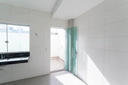 Apartamento à venda com 145m², 2 quartos e 2 vagas Apartamento à venda com 145m², 2 quartos e 2 vagasCozinha