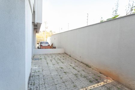 Garagem de apartamento à venda com 2 quartos, 145m² em Nacional, Contagem