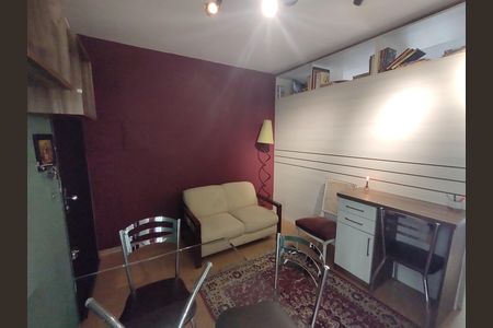 Sala de apartamento para alugar com 1 quarto, 45m² em Centro Histórico, Porto Alegre