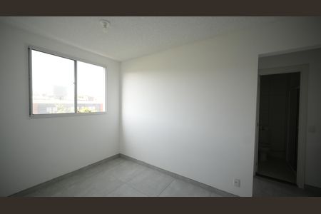 Sala de apartamento para alugar com 2 quartos, 35m² em Santa Maria, Santo André