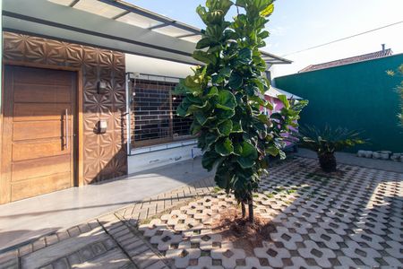 Jardim de casa à venda com 3 quartos, 221m² em Guarujá, Porto Alegre