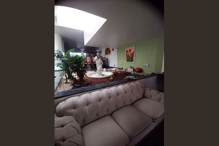 Casa à venda com 3 quartos, 400m² em Vila Galvão, Guarulhos