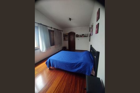 Casa à venda com 3 quartos, 400m² em Vila Galvão, Guarulhos