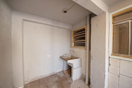 Casa para alugar com 60m², 1 quarto e sem vaga