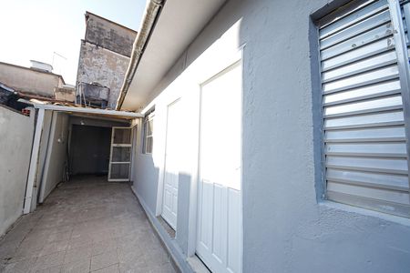 Casa para alugar com 60m², 1 quarto e sem vaga