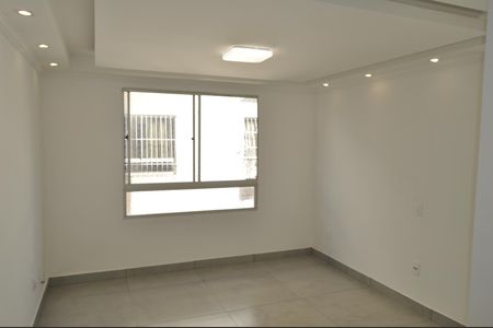 Apartamento à venda com 2 quartos, 44m² em Bonsucesso, Rio de Janeiro