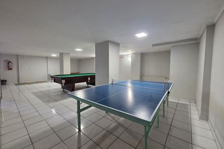 Apartamento para alugar com 107m², 2 quartos e 1 vaga