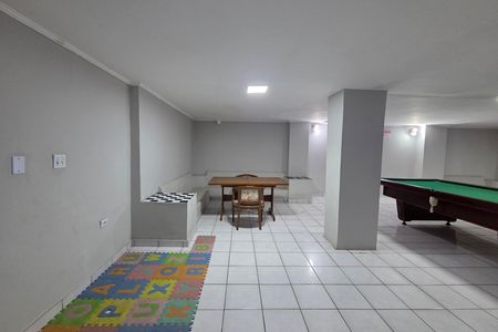 Apartamento para alugar com 107m², 2 quartos e 1 vaga