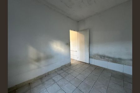 Quarto de casa para alugar com 1 quarto, 40m² em Vila Pouso Alegre, Barueri